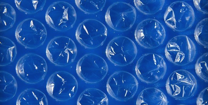 Familiar bubble wrap has found a new use as an inexpensive, polymer container for scientific analyses and experiments.